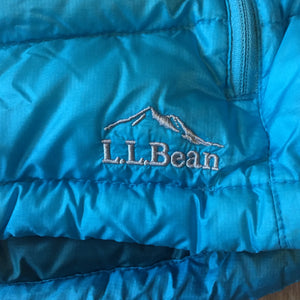 Kingspier Vintage - LL Bean Down Tek Ultra Light blue jacket. Size medium.
