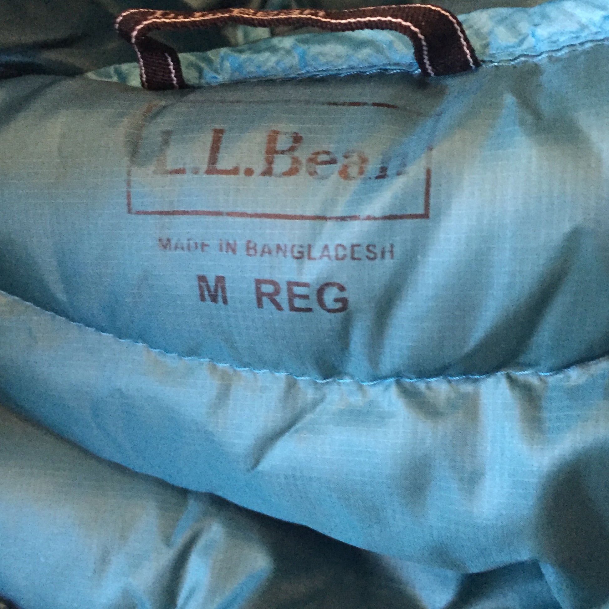 Kingspier Vintage - LL Bean Down Tek Ultra Light blue jacket. Size medium.