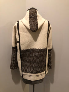 Kingspier Vintage - Vintage handwoven and handmade beige 100^ natural wool cardigan with hood, wooden toggles and inner lining. Made in Nova Scotia. Size medium.
