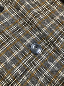 Kingspier Vintage - Vintage Maus and Hossman grey plaid wool blend overcoat with button closures, slash pockets, partially lined with inside pockets. The fibres are unknown but it feels like a cashmere blend. Union made in USA, Size large/ XL.
"