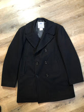 Load image into Gallery viewer, Kingspier Vintage - Vintage Quarterdeck Collection Authentic US Navy Wool Pea Coat. Made in USA
