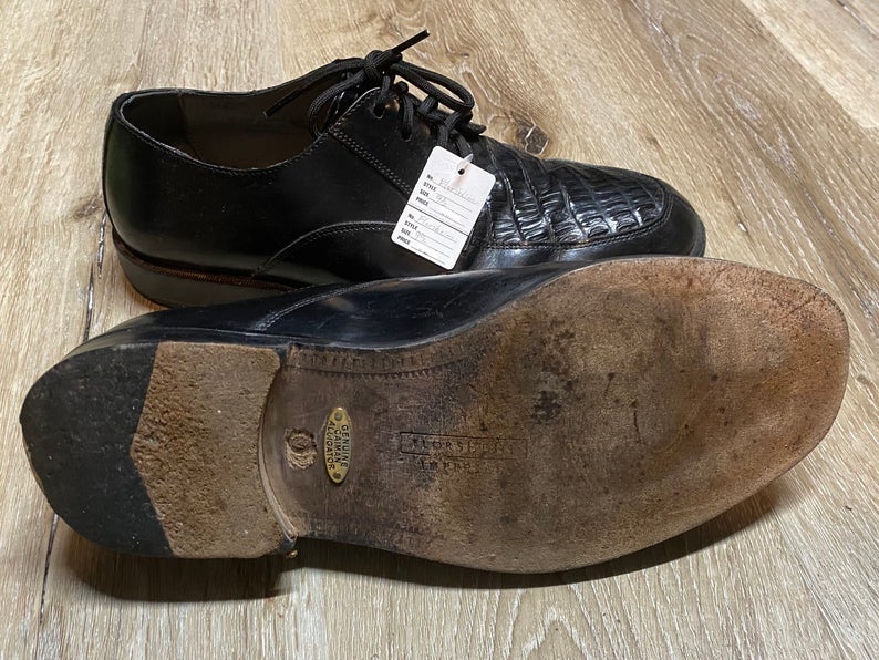 Kingspier Vintage - Black Leather Derbies with Caiman Alligator Vamps by Florsheim Imperial - Sizes: 9.5M 11.5W 42-43EURO, Made in Brazil, Leather Uppers and Soles, Full Leather Linings, Partial Rubber Heels