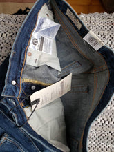 Load image into Gallery viewer, Kingspier Vintage - Levi&#39;s 501 - 40&quot;x32&quot; altered to 29&quot; inseam_ red tab
