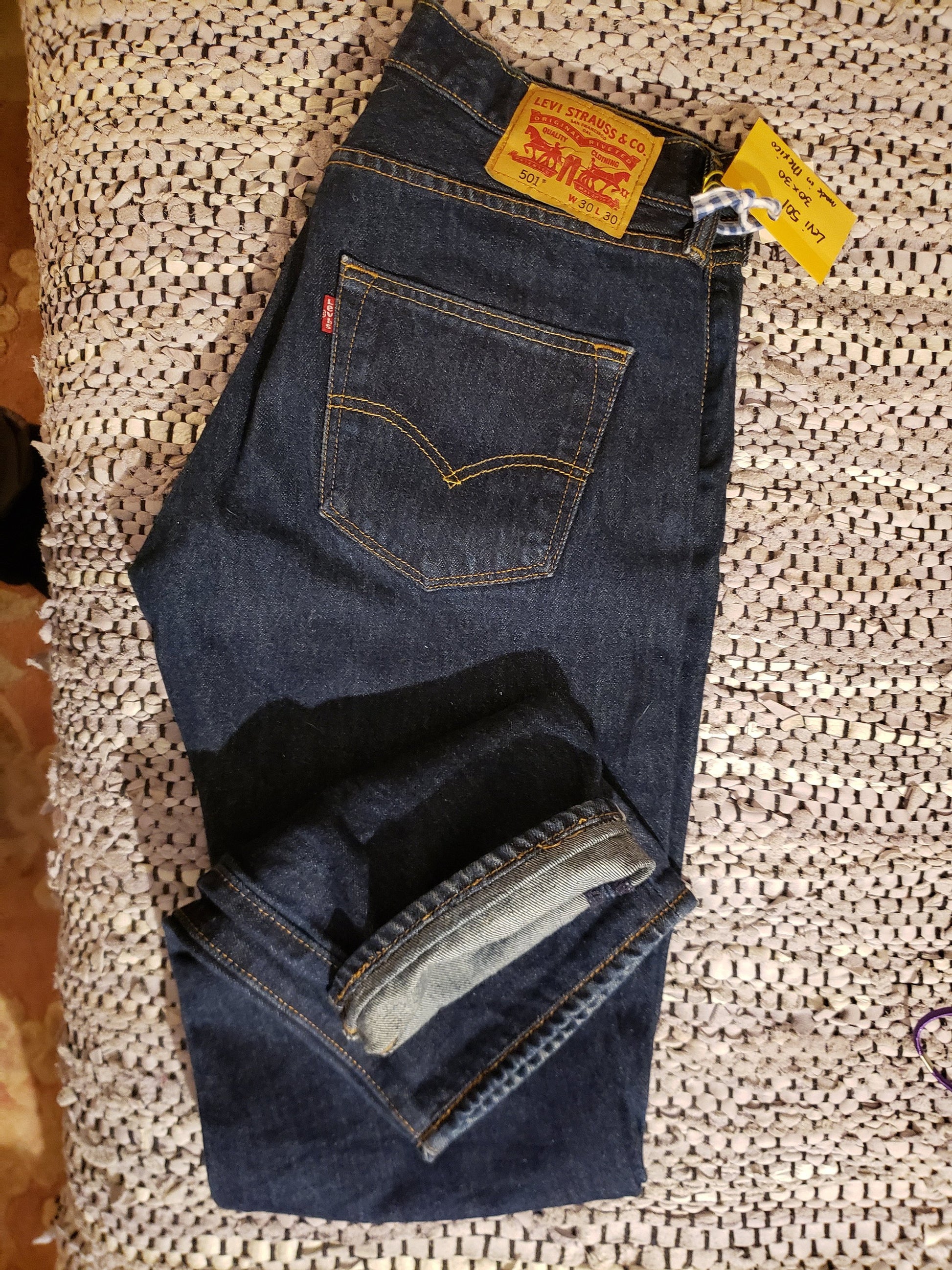 Kingspier Vintage - Levi's 501 - 30"x30" red tab