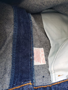 Kingspier Vintage - Classic vintage Levi's 619, 36"x32" (Measures 36" x28"), NWT, Made in Canada, Leather patch, Orange tab, Have been professionally altered to 28" inseam.