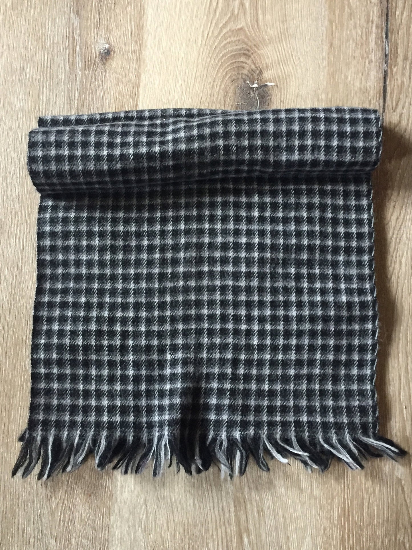 Kingspier Vintage - Black and white plaid wool scarf 12"x52"