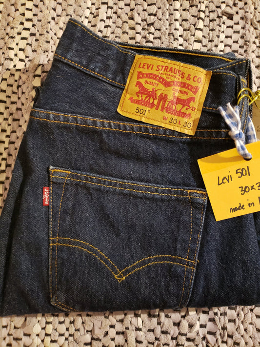 Kingspier Vintage - Levi's 501 - 30"x30" red tab