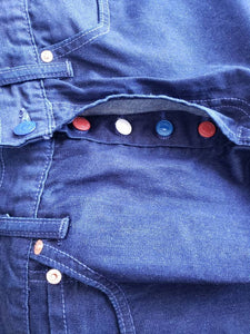 Kingspier Vintage - Special edition classic vintage Levi's 501 button fly w/American flag buttons and pockets. 
Leather patch
 33"x32" 
Made in Turkey.
Deep blue rinse light weight denim.
Excellent condition
As new.