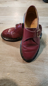 Kingspier Vintage - Vintage Monkstrap Doc Martens in Oxblood
Made in UK
Size UK 3.5, US W 5.5 
*As this is a vintage item there are some slight signs of wear. Overall they are in fantastic condition!