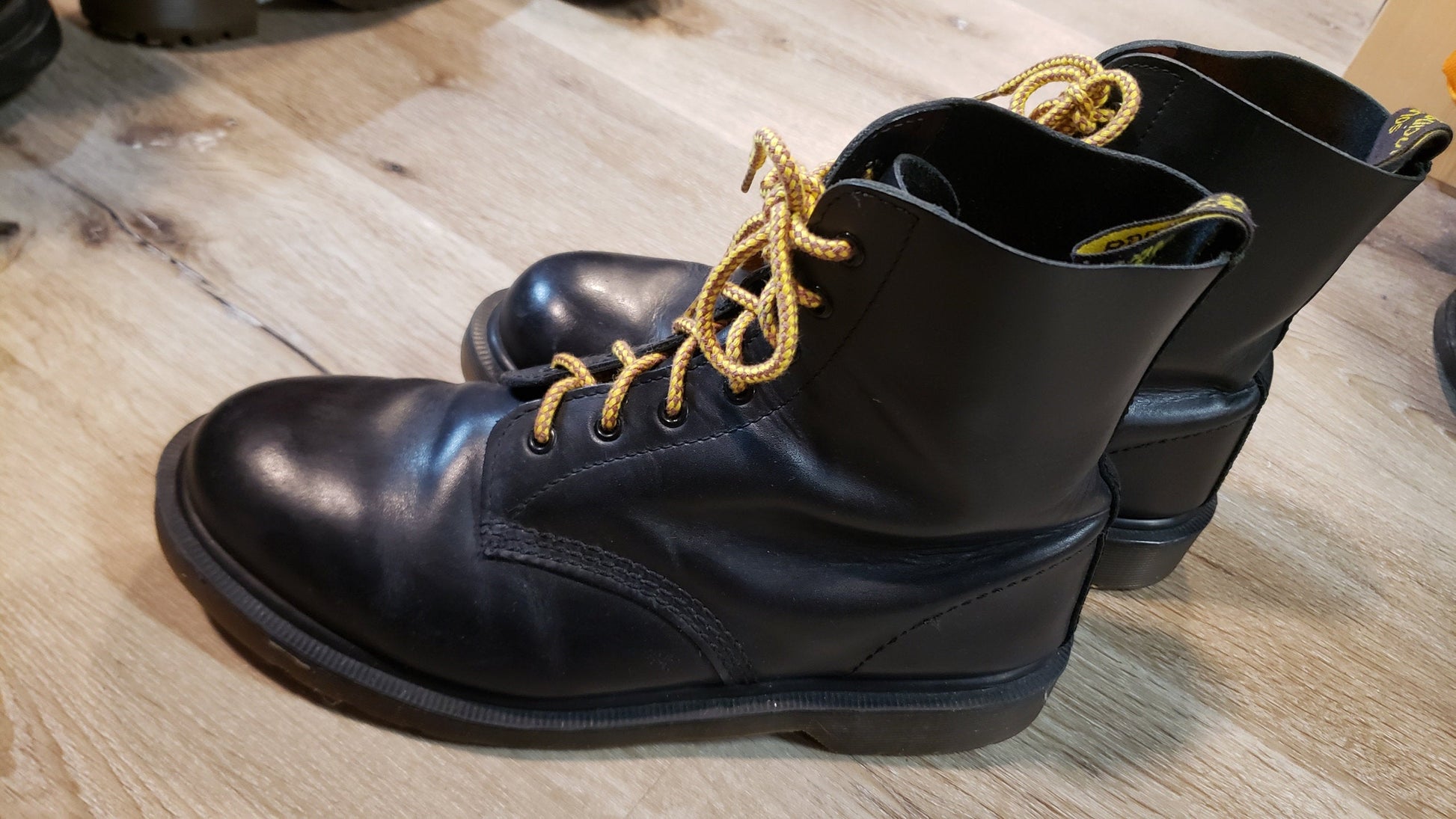 Kingspier Vintage - <p>Vintage seven eyelet Doc Martens <br>
Made in UK<br>
Black <br>
Size EU 42 <br>
*Some slight wear as seen in the third photo.</p>