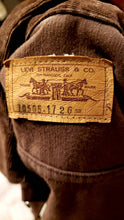 Load image into Gallery viewer, Kingspier Vintage - Pristine Levi&#39;s big E corduroy jacket. Made in Canada.circa 70&#39;s

